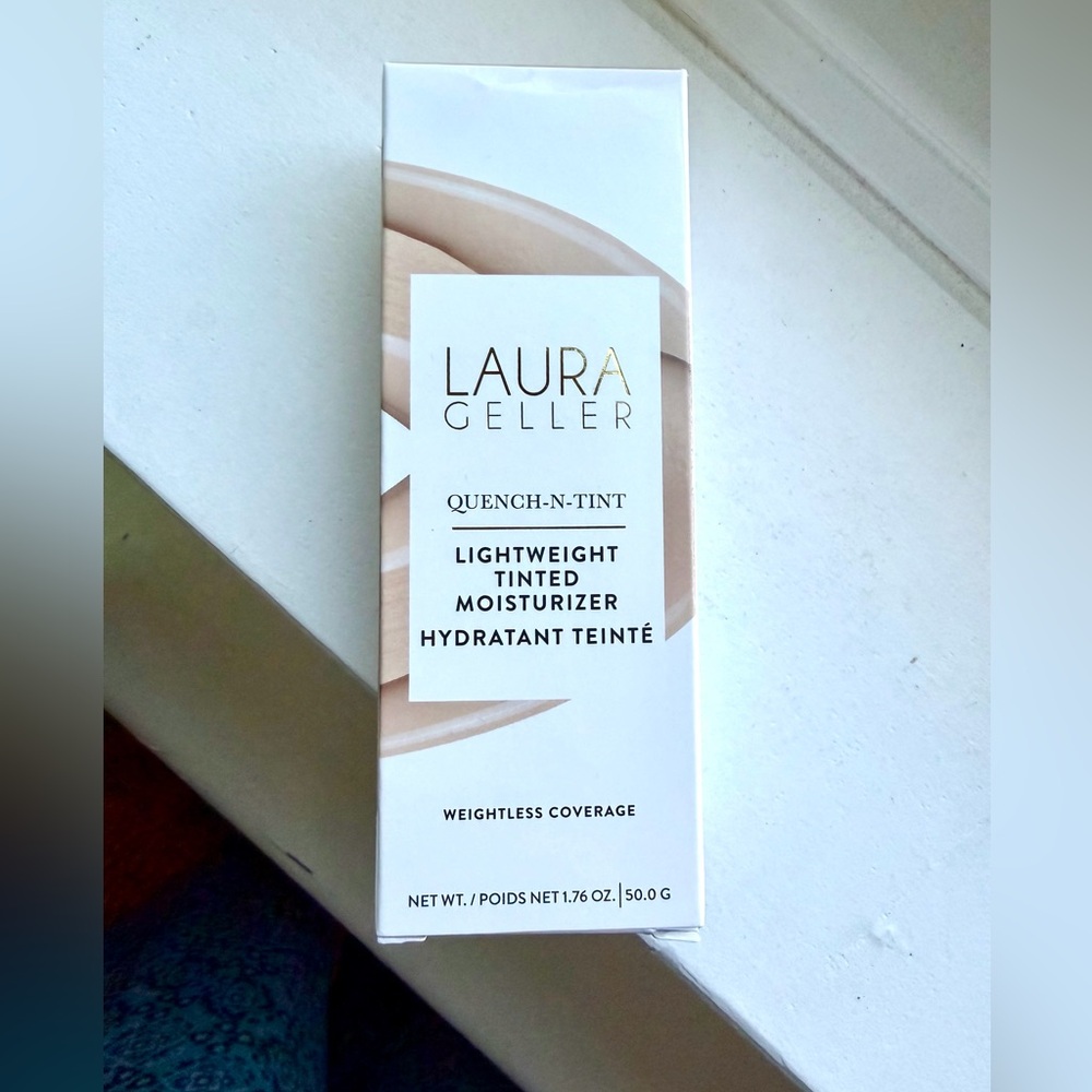 NEW/Sealed-Laura Geller Lightweight Tinted Moisturizer - Light/Medium